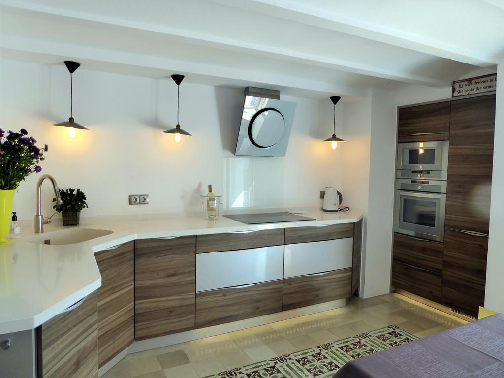 Вилла Altea Town House Deluxe Sea View Экстерьер фото